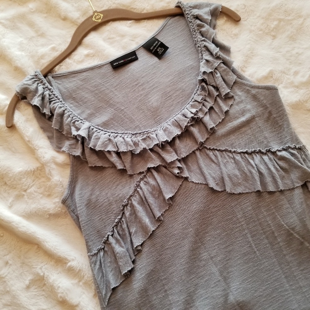 NEW YORK & COMPANY RUFFLE lowneckline Blouse